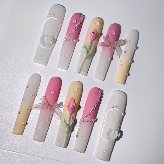 10Pcs Handmade Coffin Press-On Nails Floral Design Glitter Line Art - Coffin Set